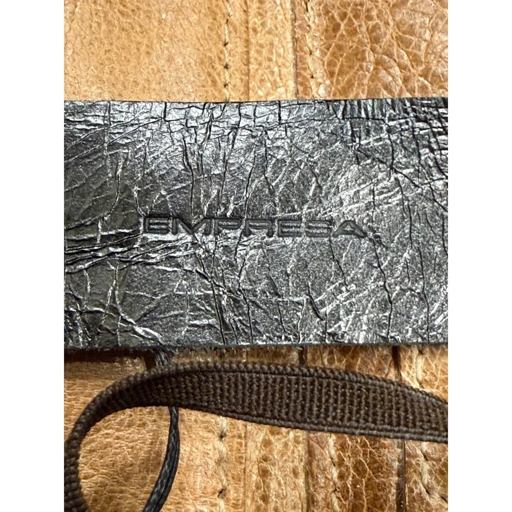 Empresa Hill Wax Beige Leather Tri-Fold Wallet Made in Italy Minimalist Boho